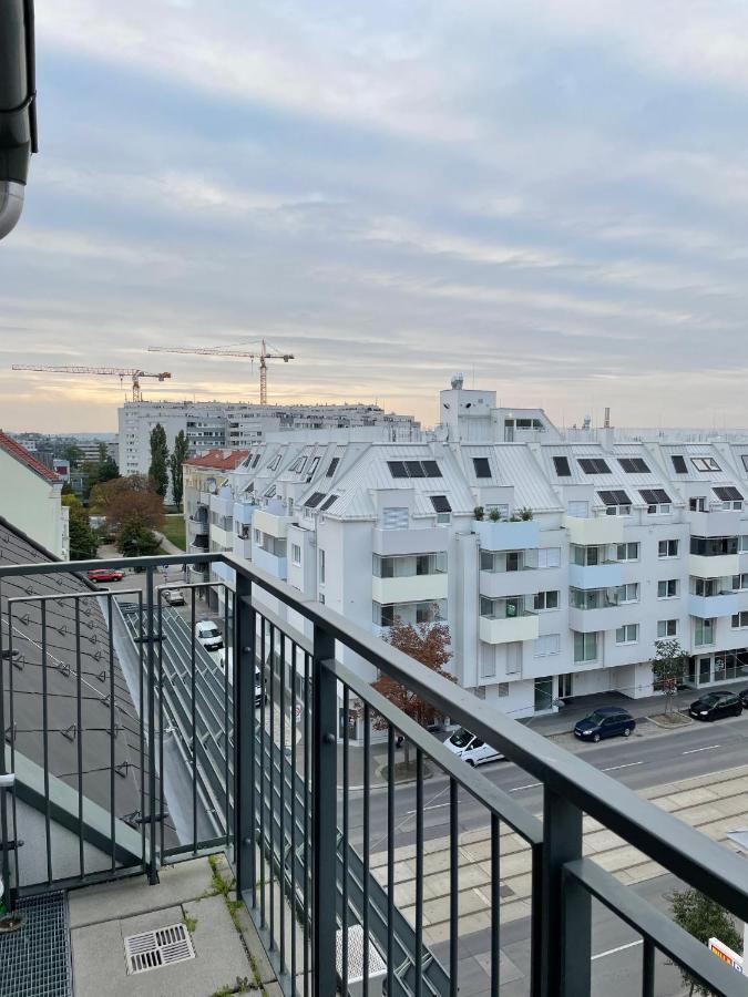 Eca Rooftop Live - Private Rooms & Serviced Apartments Viena Exterior foto